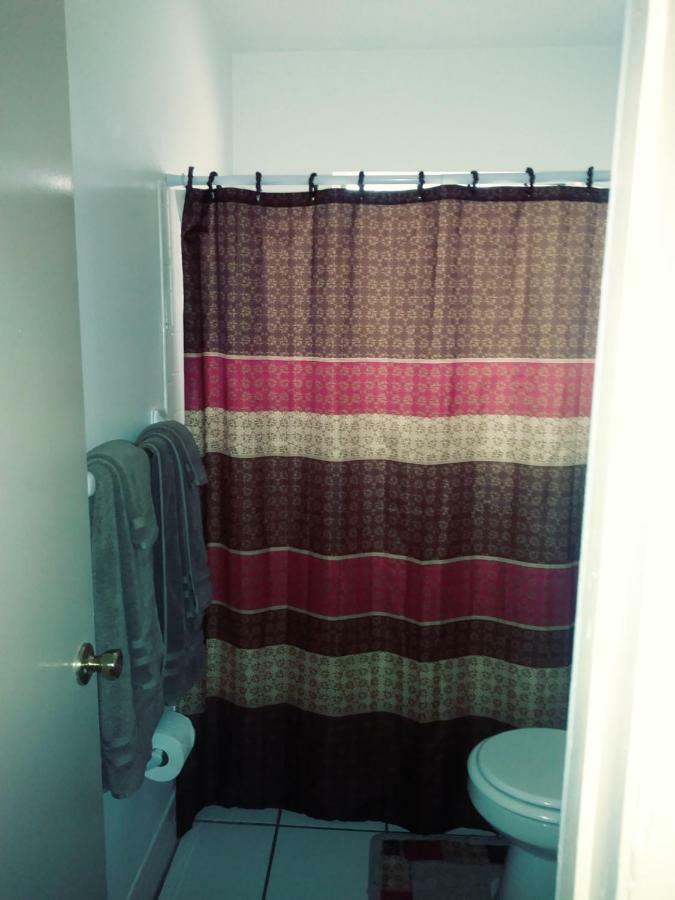 Appartement Newly Furnished Large, Clean, Quiet Private Unit à Fort Lauderdale Extérieur photo